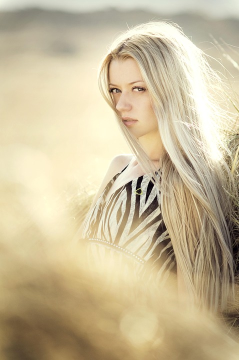 ترجمة ومعنى كلمة Blond: اكتشف التفسير الكامل ترجمة ومعنى كلمة Blond: اكتشف التفسير الكامل
